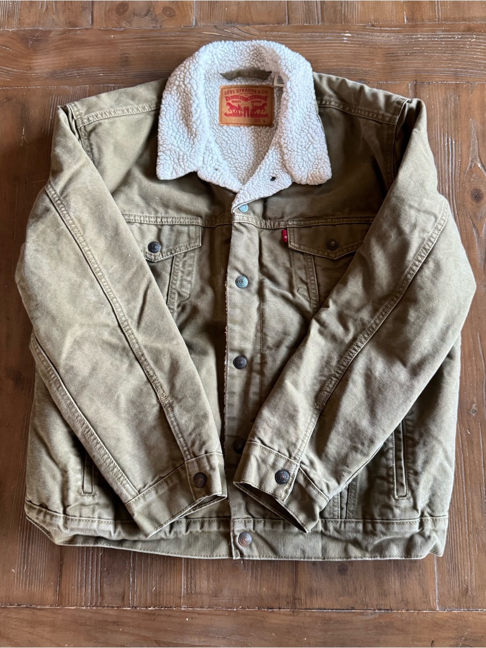 Levi Strauss & Co. Men's Tan Sherpa-Lined Trucker Jacket Khaki Green